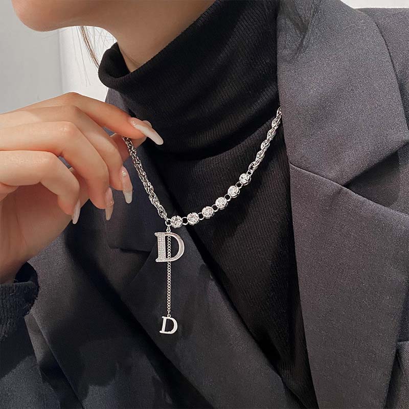 Women Fashion Brand Logo - Gargantillas de diseñador de réplica de