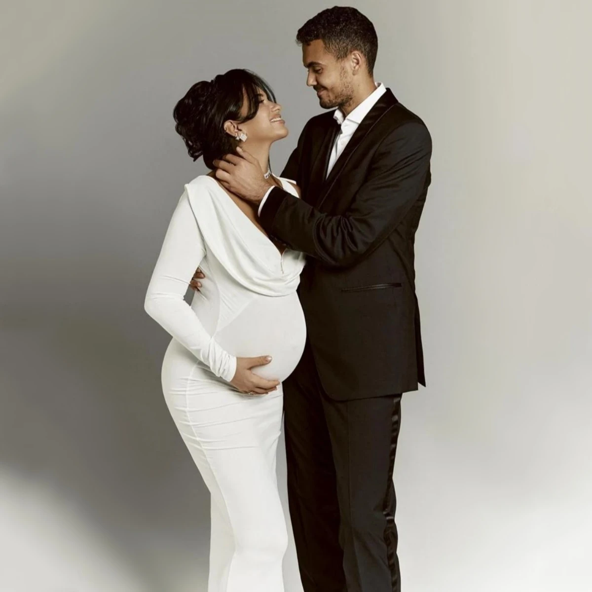 Women Fashion Photoshoot - Vestido de maternidad de un solo