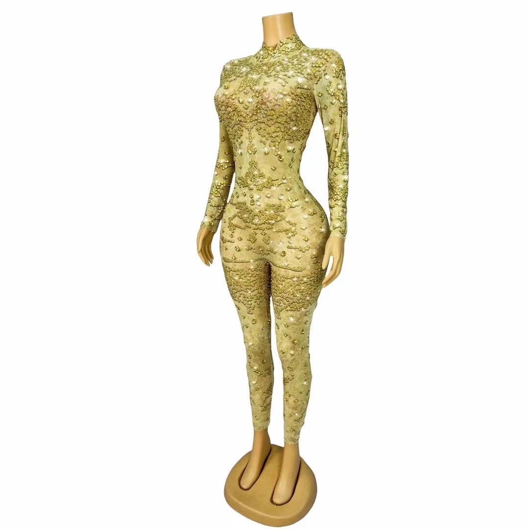 Mono Sexy con diamantes de imi - Women Fashion Photoshoot reseña y precio