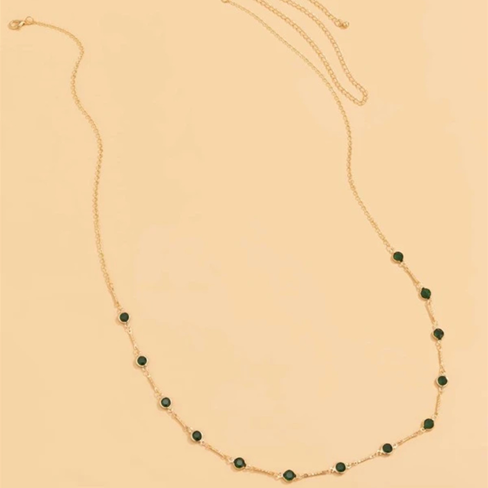 Collar con colgante de bandera - Women Fashion Uae reseña y precio